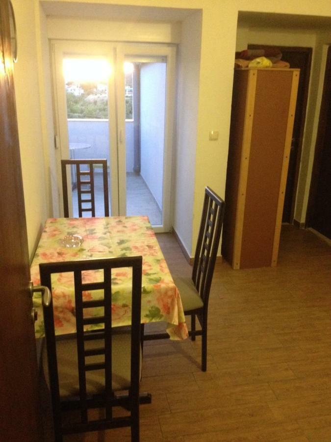 Apartments Dubravka Pirovac Eksteriør billede